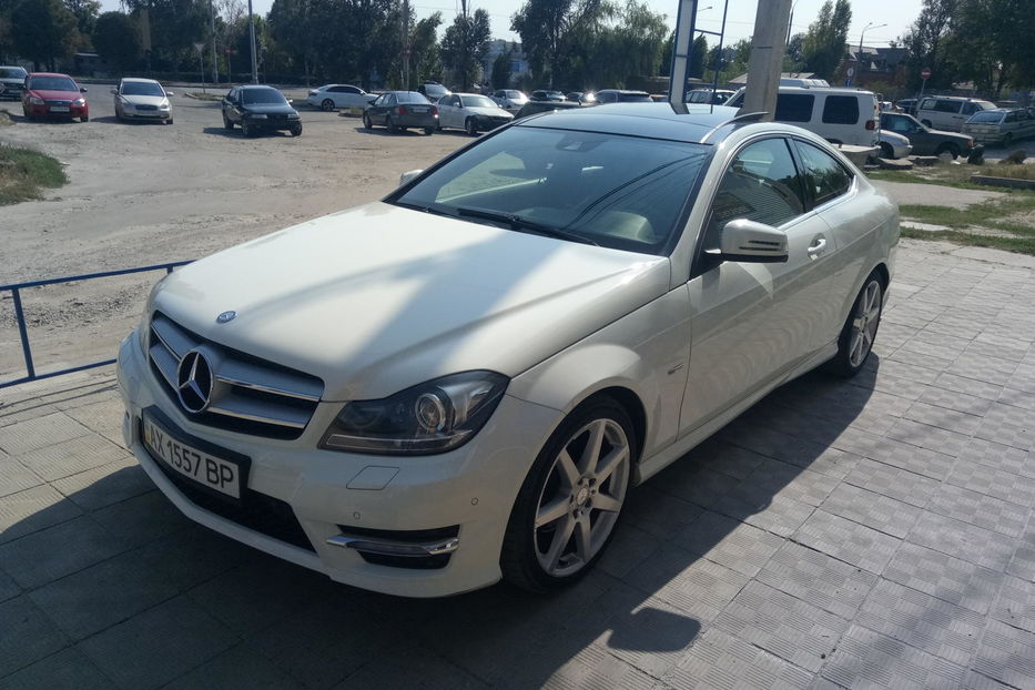 Продам Mercedes-Benz C-Class 250  AMG 2012 года в Харькове