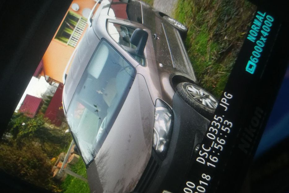 Продам Volkswagen Caddy пасс. 2013 года в г. Тячев, Закарпатская область