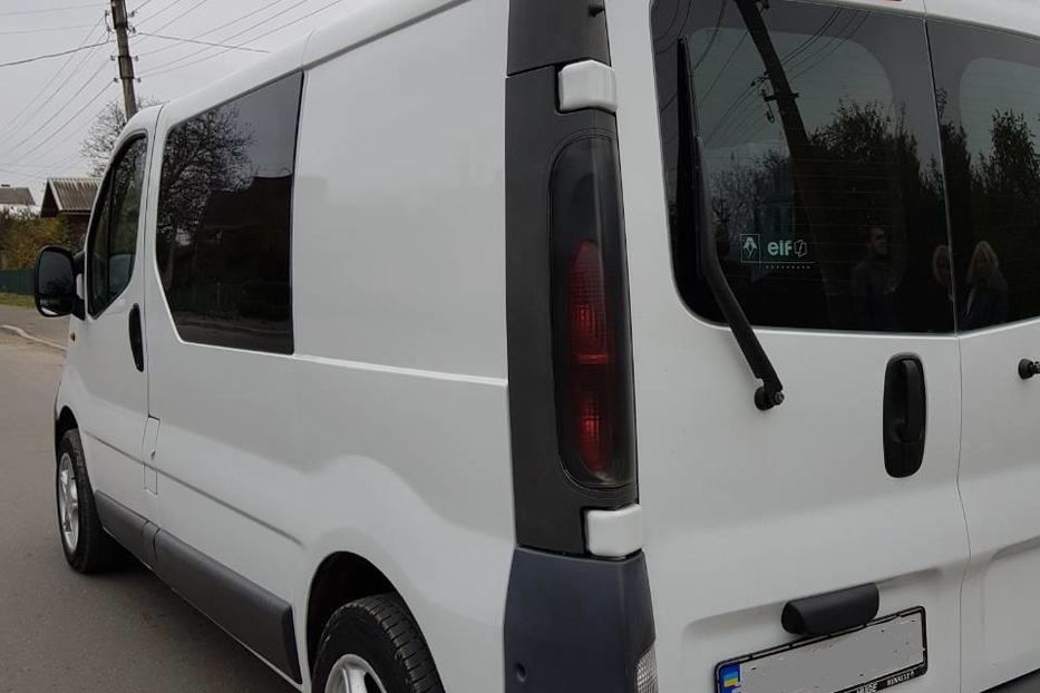 Продам Renault Trafic пасс. вантажо - пасажир 2006 года в г. Коломыя, Ивано-Франковская область