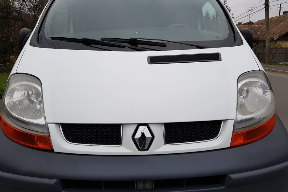 Продам Renault Trafic пасс. вантажо - пасажир 2006 года в г. Коломыя, Ивано-Франковская область