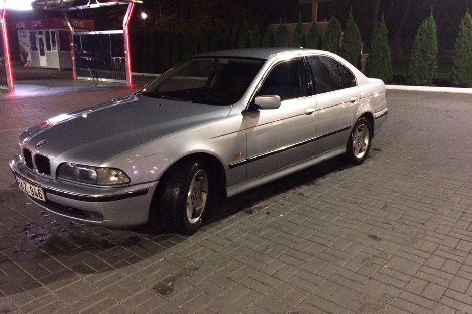 Продам BMW 520 E39 1997 года в Киеве