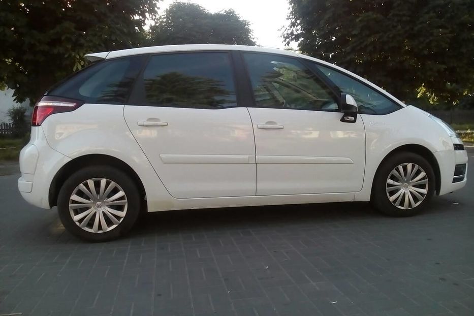 Продам Citroen C4 Picasso 2012 года в г. Цумань, Волынская область