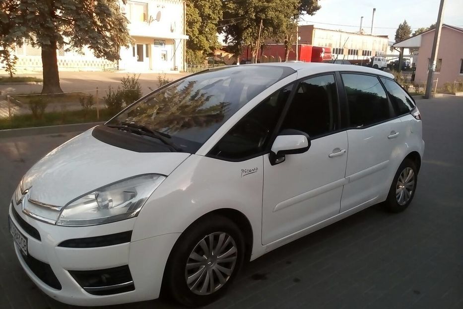 Продам Citroen C4 Picasso 2012 года в г. Цумань, Волынская область