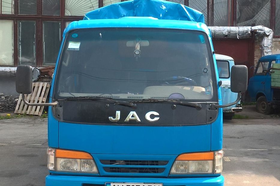 Продам JAC HFC 1020KR кабина дуэт кат.B 2.5 д 2007 года в Житомире