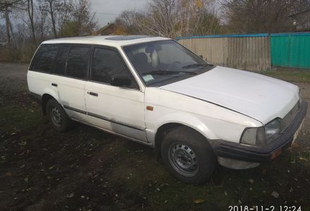 Продам Mazda 323 1988 года в г. Лосиновка, Черниговская область