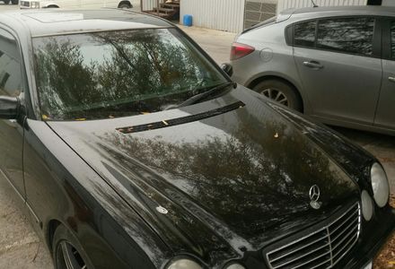 Продам Mercedes-Benz E-Class 2000 года в Харькове