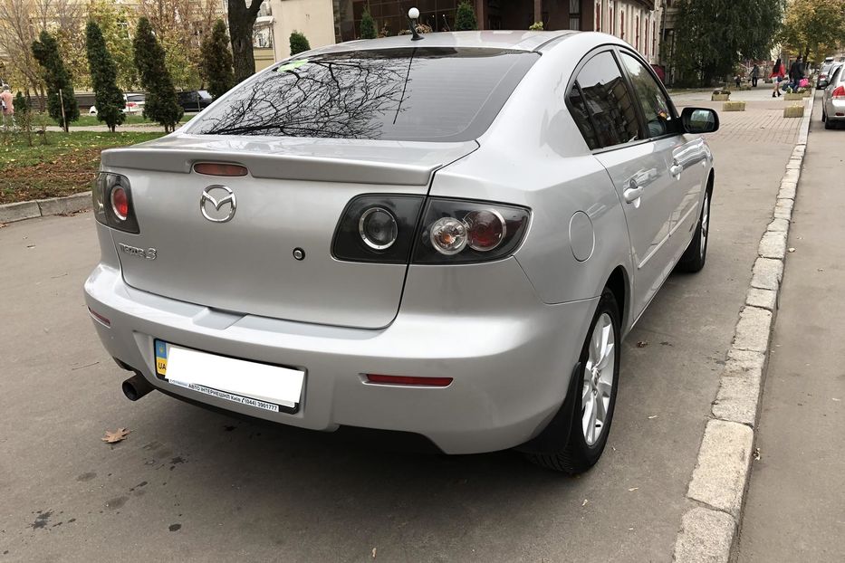 Продам Mazda 3 1.6 2006 года в Киеве