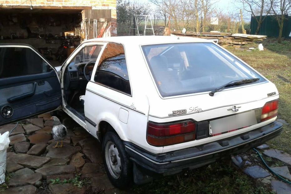 Продам Mazda 323 1988 года в Львове