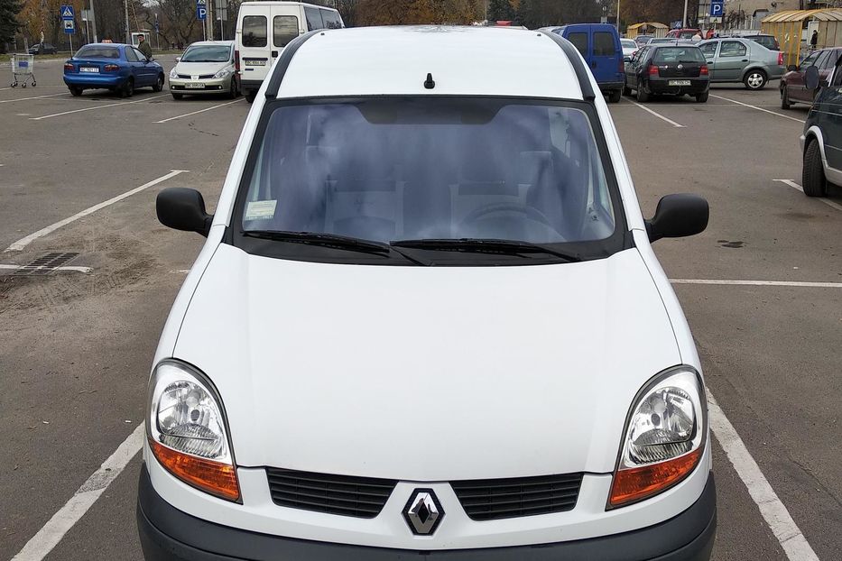 Продам Renault Kangoo пасс. 2004 года в Львове