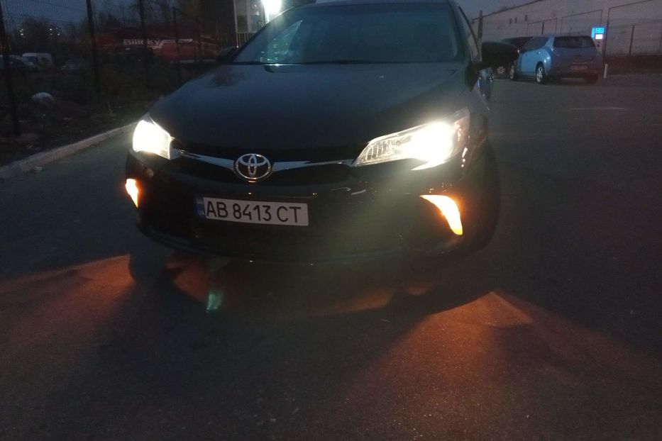 Продам Toyota Camry SE 2016 года в Киеве