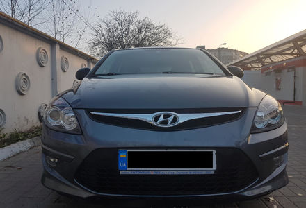 Продам Hyundai i30  1.4 DOHC 2011 года в Ровно