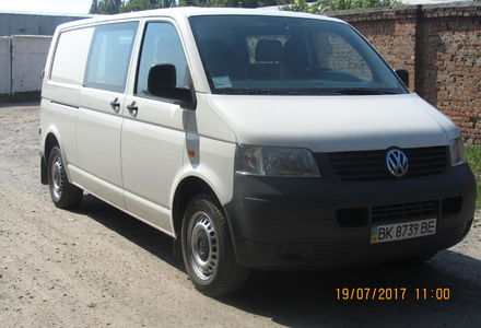 Продам Volkswagen T5 (Transporter) пасс. 2006 года в Ровно