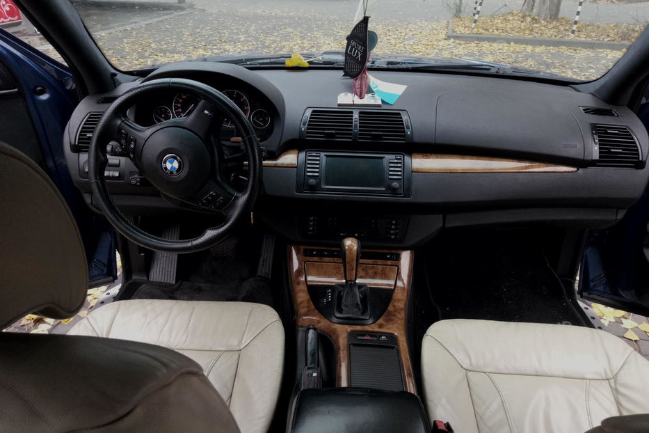 Продам BMW X5 2000 года в Киеве