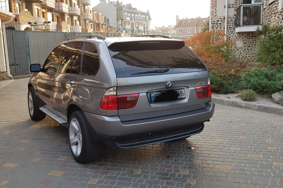 Продам BMW X5 2004 года в Одессе