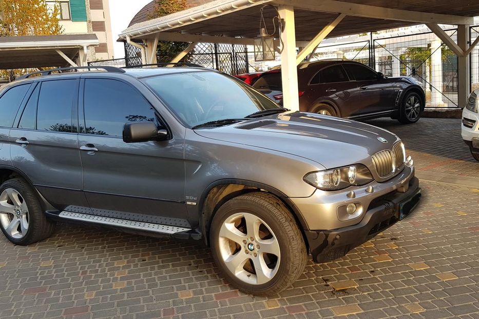 Продам BMW X5 2004 года в Одессе