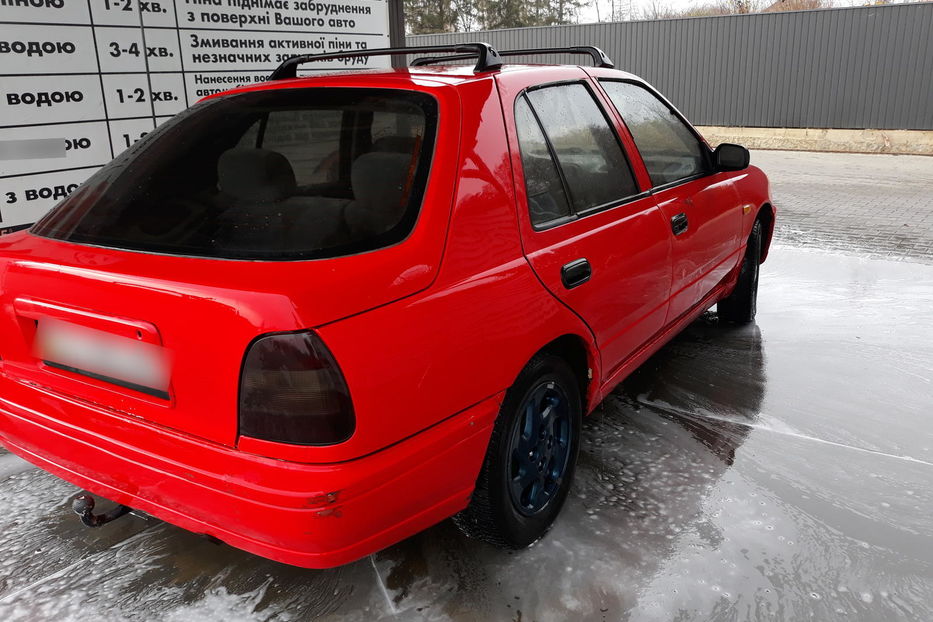 Продам Nissan Sunny   1992 года в Черновцах