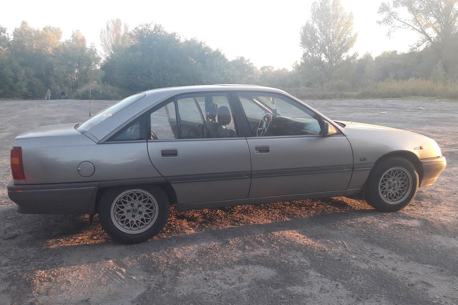 Продам Opel Omega 1988 года в Днепре