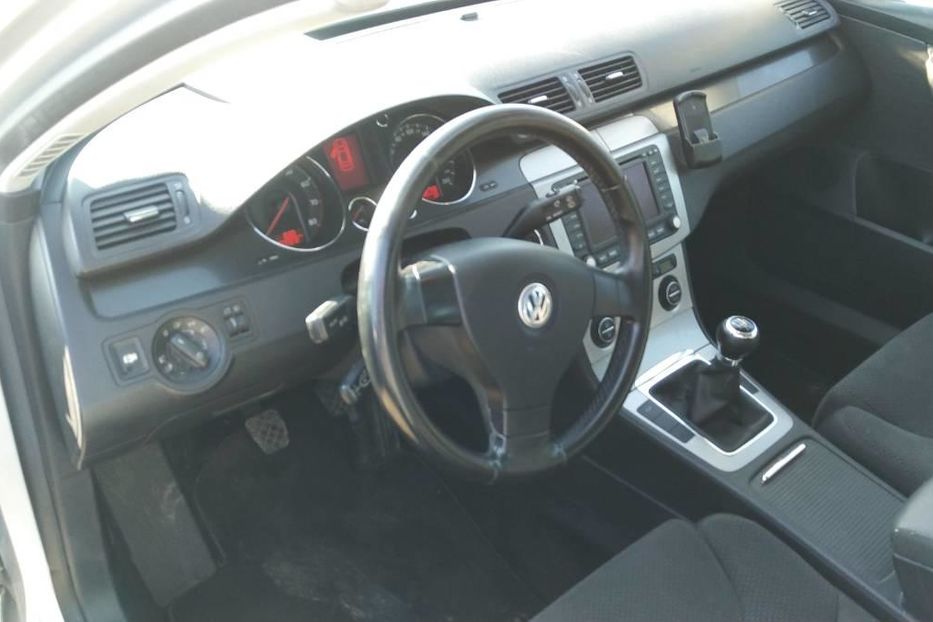 Продам Volkswagen Passat B6 HighLine 2005 года в Киеве