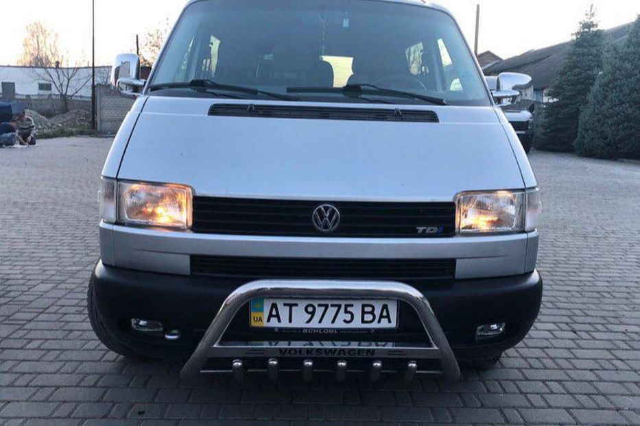 Продам Volkswagen T4 (Transporter) пасс. 2002 года в г. Калуш, Ивано-Франковская область