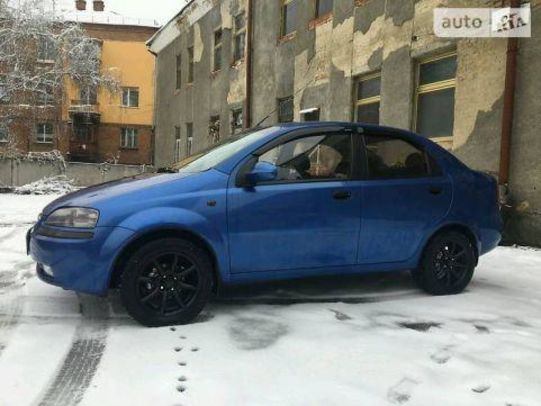 Продам Chevrolet Aveo 2005 года в Виннице