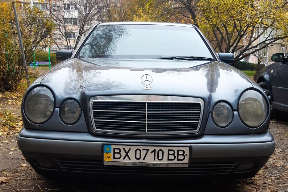 Продам Mercedes-Benz E-Class Е220D 1998 года в Хмельницком