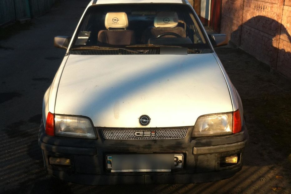 Продам Opel Kadett 1986 года в г. Кременчуг, Полтавская область