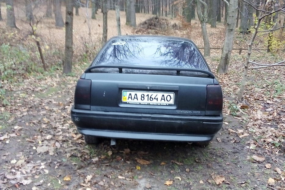 Продам Opel Omega 1988 года в Хмельницком