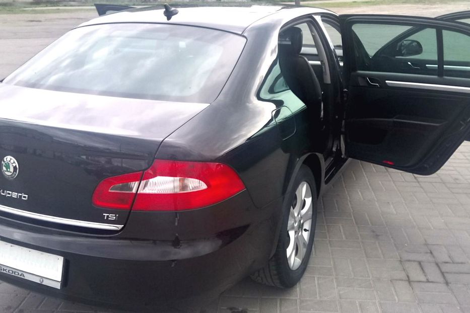 Продам Skoda Superb Full Options 2012 года в Киеве