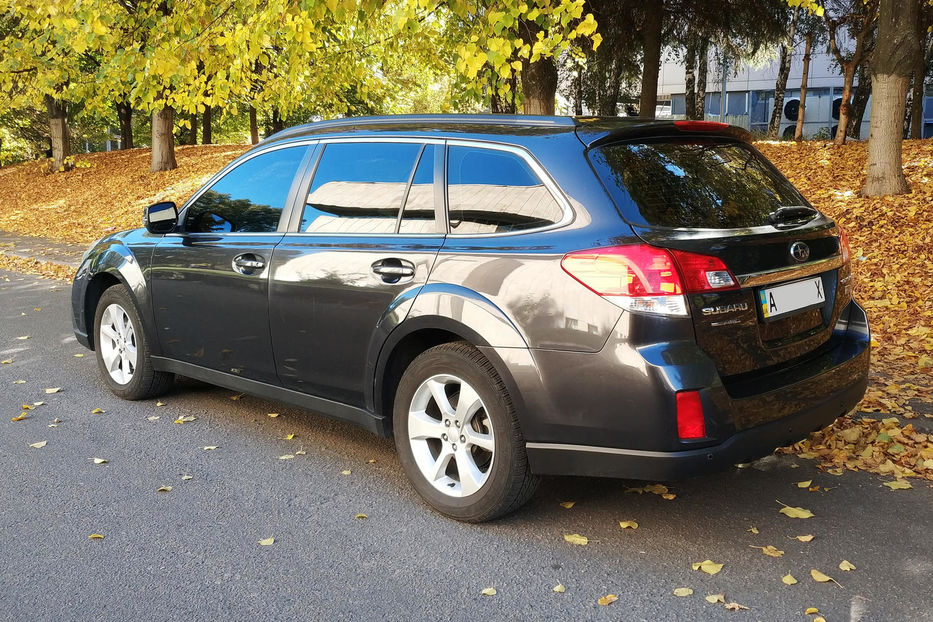 Продам Subaru Outback AWD Boxer Diesel 2013 года в Днепре