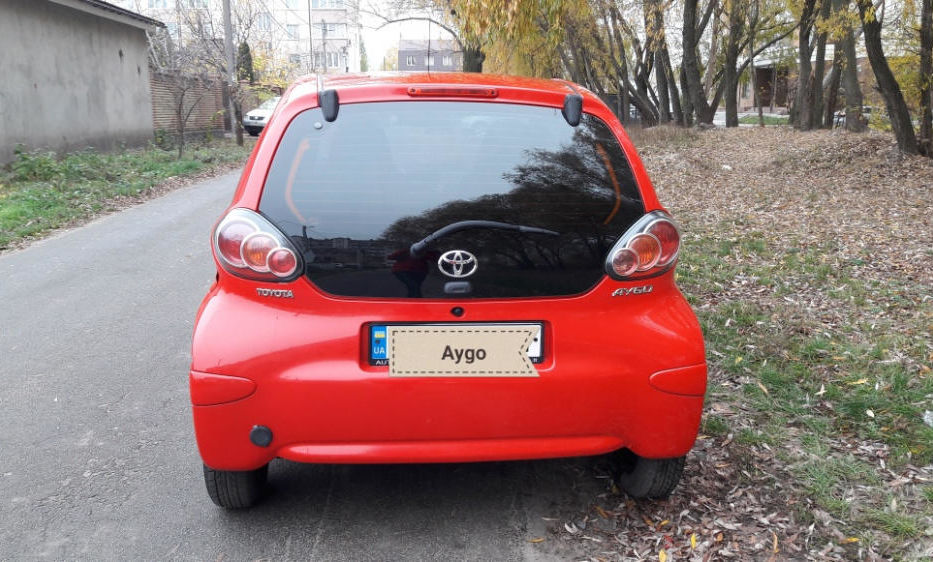 Продам Toyota Aygo 2011 года в Киеве