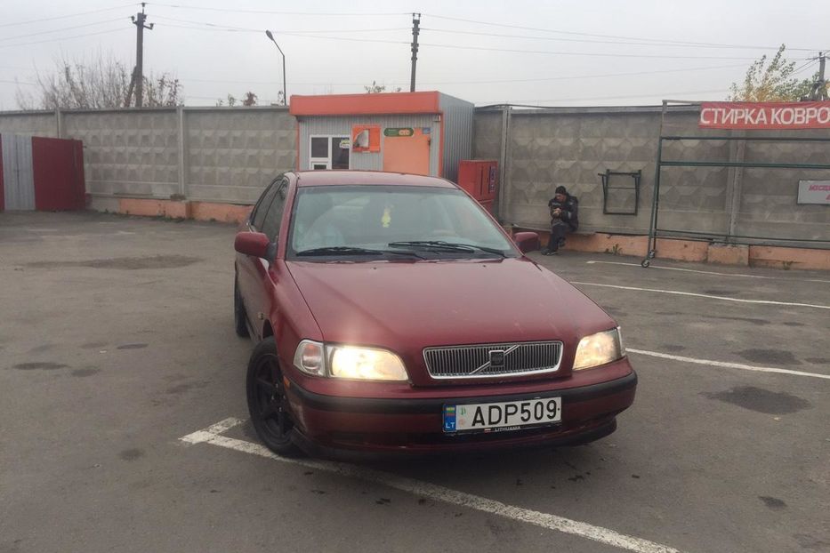 Продам Volvo S40 1998 года в Киеве