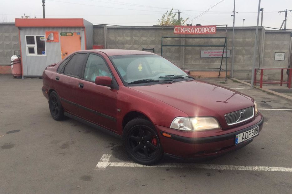 Продам Volvo S40 1998 года в Киеве