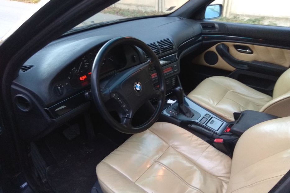 Продам BMW 530 2000 года в Одессе