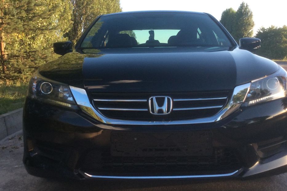 Продам Honda Accord 2013 года в Луцке