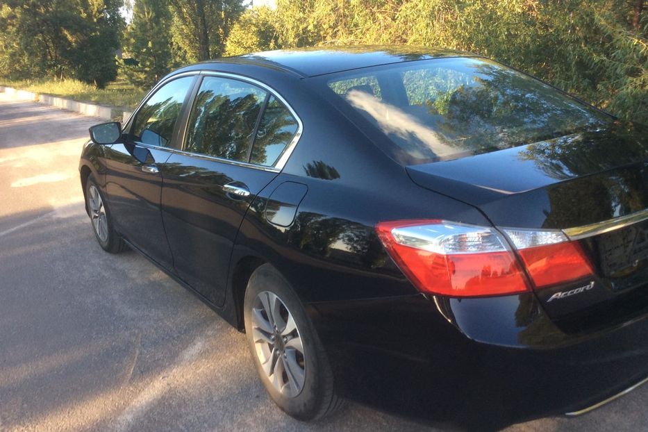 Продам Honda Accord 2013 года в Луцке