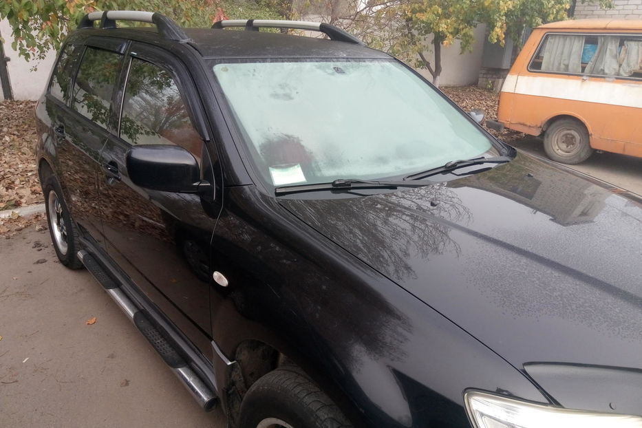 Продам Mitsubishi Outlander 4+4 2005 года в Николаеве