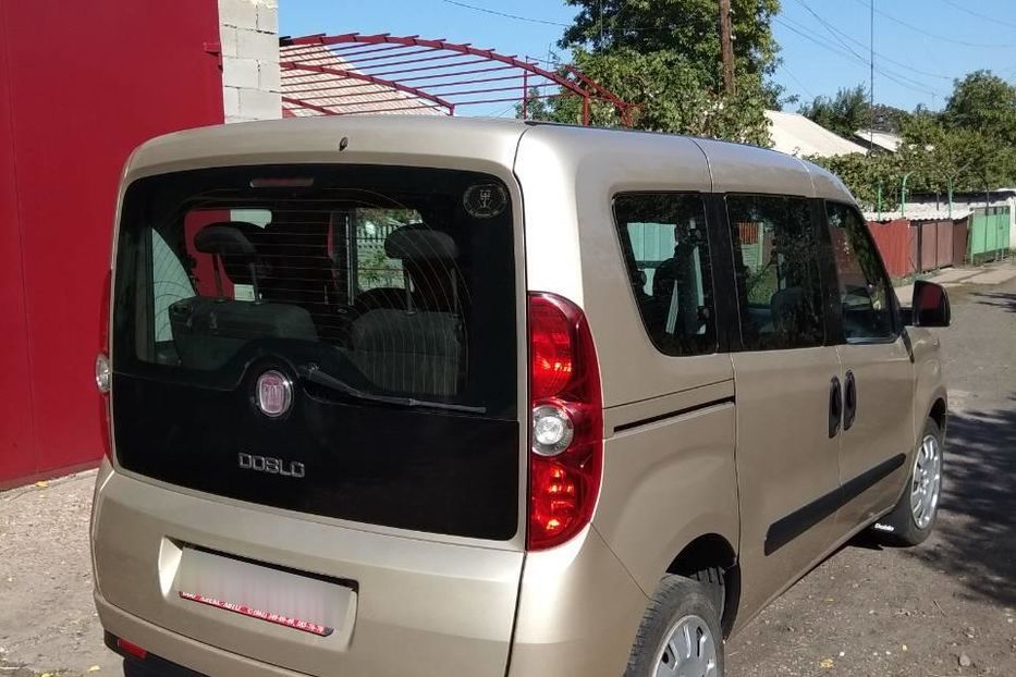 Продам Fiat Doblo Panorama 2013 года в г. Покровск, Донецкая область