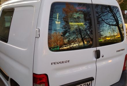 Продам Peugeot Partner пасс. 2007 года в Житомире