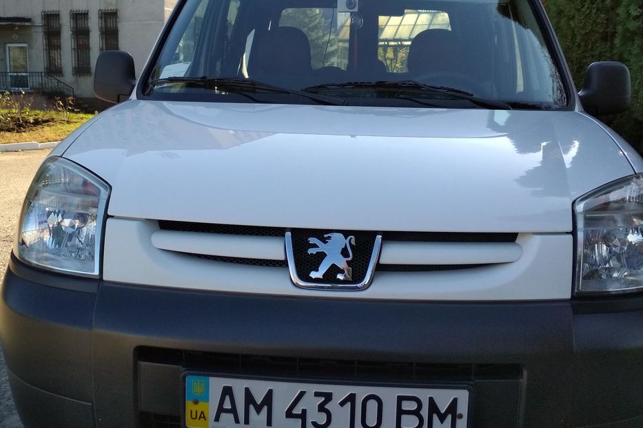 Продам Peugeot Partner пасс. 2007 года в Житомире