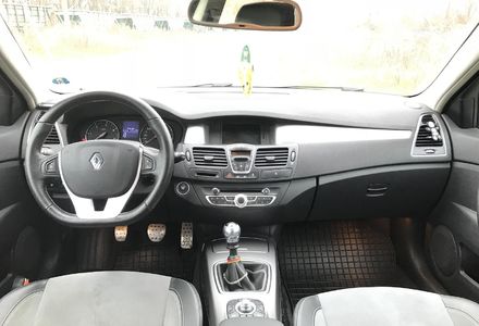 Продам Renault Laguna 2012 года в г. Пустомыты, Львовская область