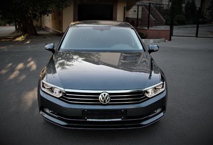 Продам Volkswagen Passat B8 Prestige 2017 года в Харькове