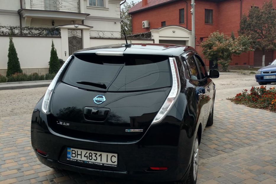 Продам Nissan Leaf S 2015 года в Одессе