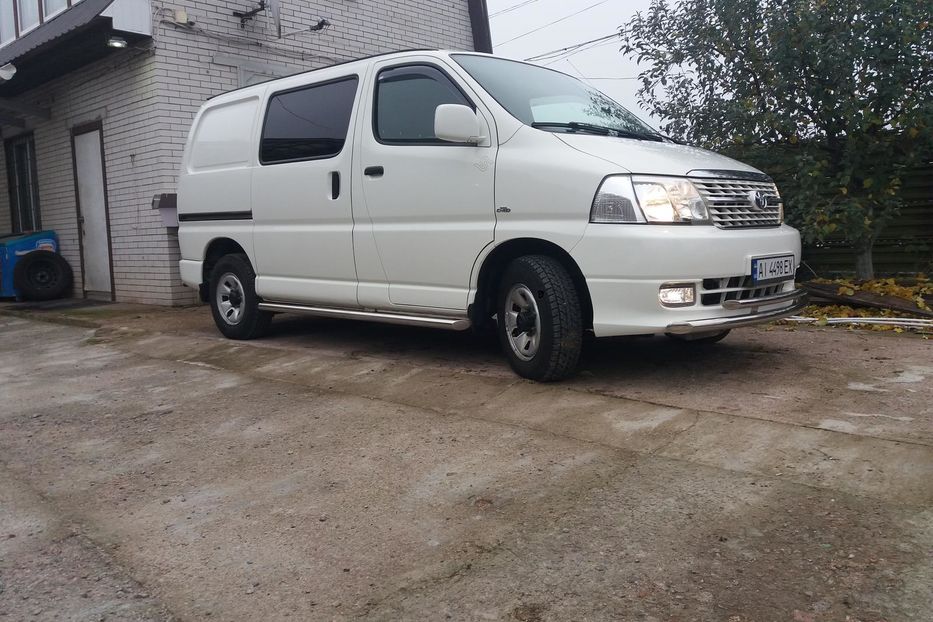 Продам Toyota Hiace груз. 2012 года в Киеве