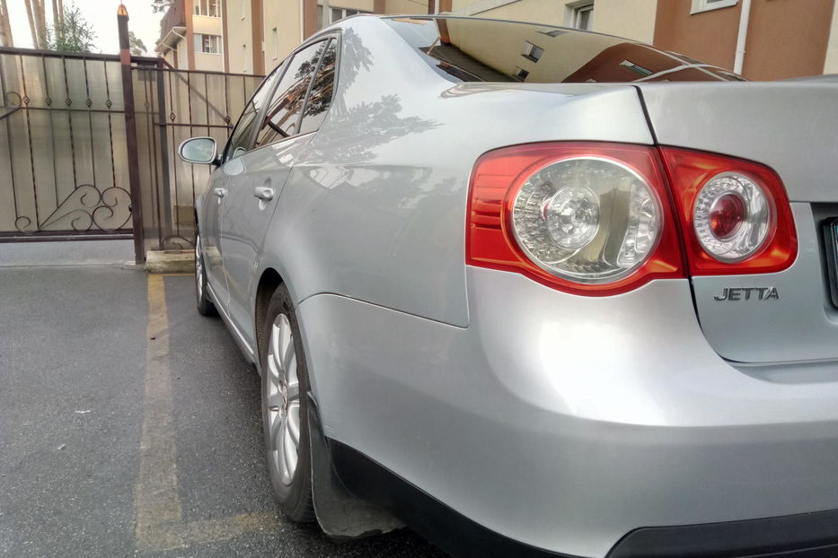 Продам Volkswagen Jetta 2009 года в Киеве