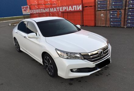 Продам Honda Accord Official 2015 года в Киеве