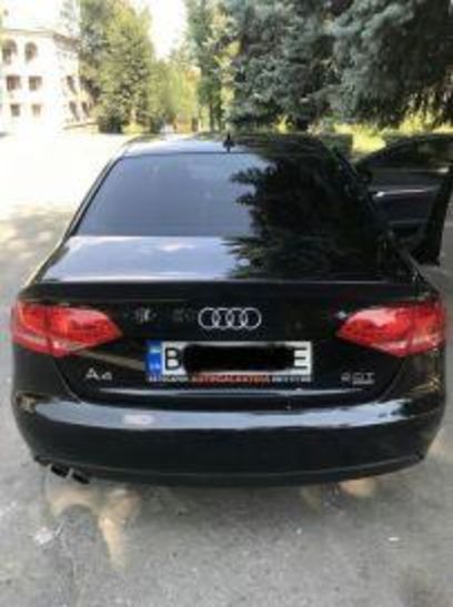 Продам Audi A4 Qiattro 2011 года в г. Каменское, Днепропетровская область