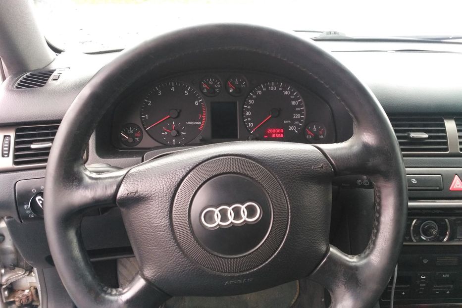 Продам Audi A6 1998 года в Киеве