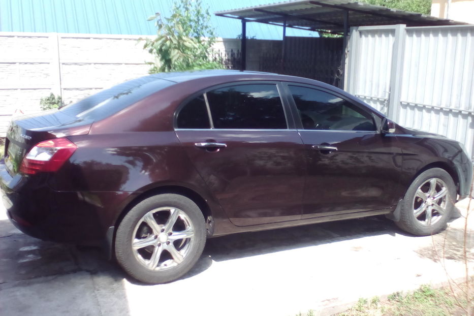 Продам Geely Emgrand EC7 2012 года в Днепре