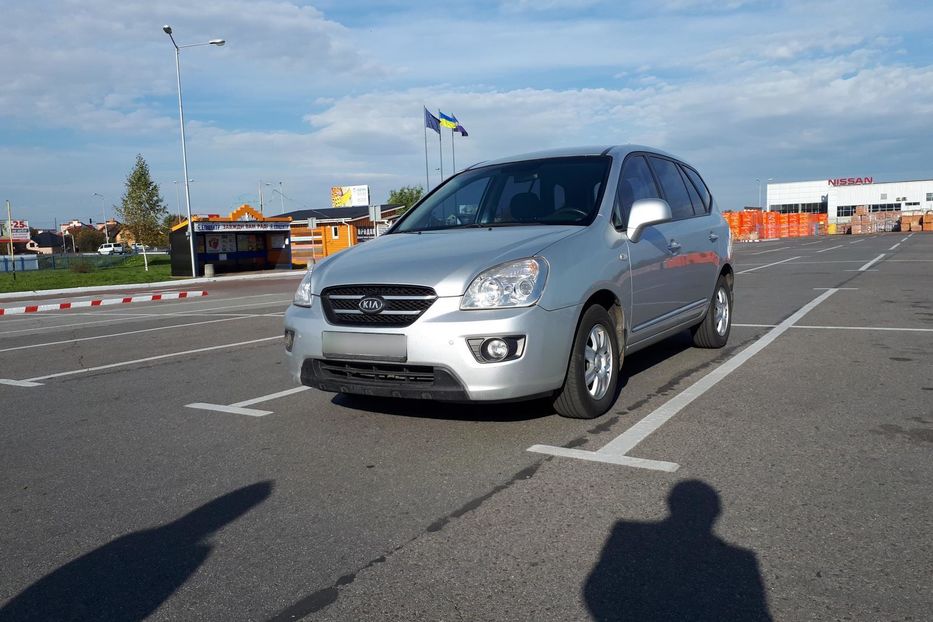 Продам Kia Carens 2007 года в Львове