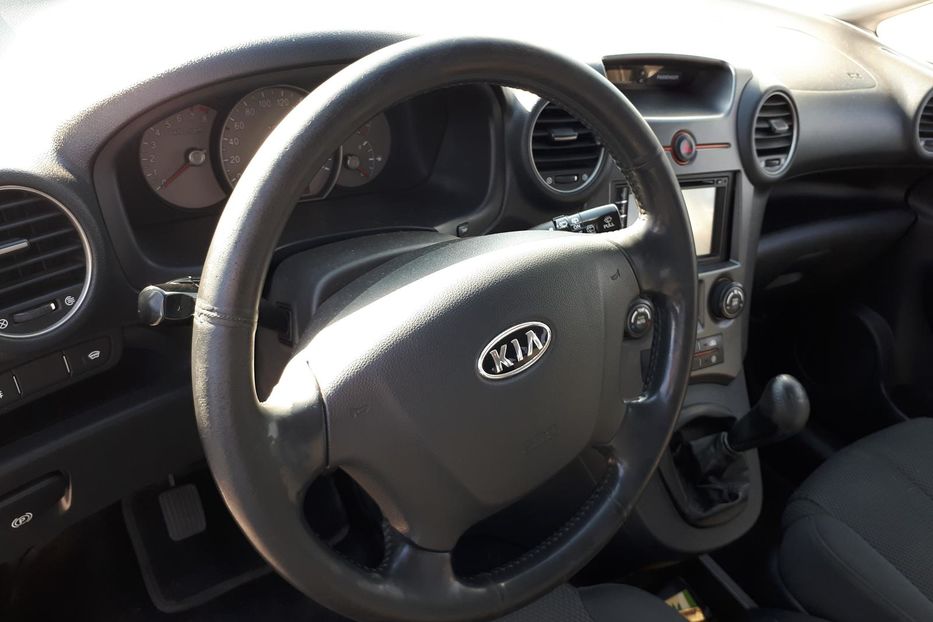 Продам Kia Carens 2007 года в Львове